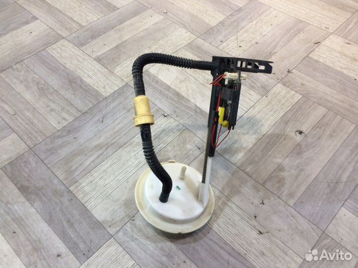 Насос топливный Bmw 5 E60