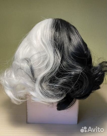 Парик Круэлла