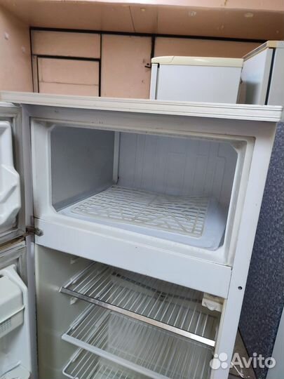 Два Холодильника Минск 15.Бесплатная Доставка
