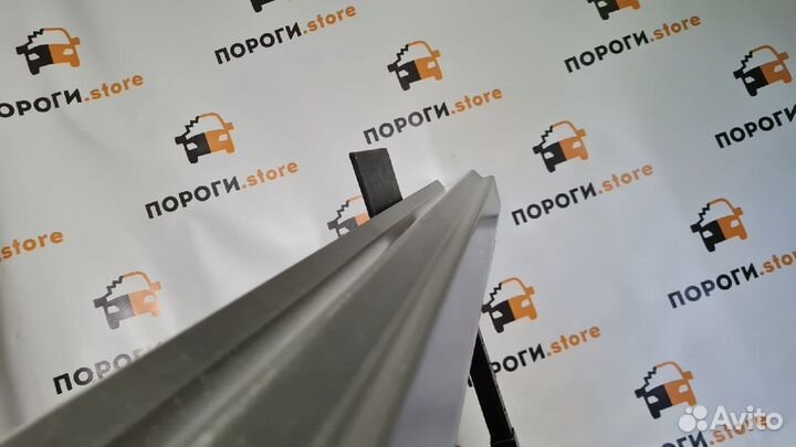 Ремонтный порог левый Toyota Land Cruiser 100