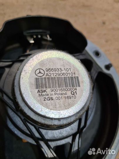 Динамик колонка двери Mercedes W212