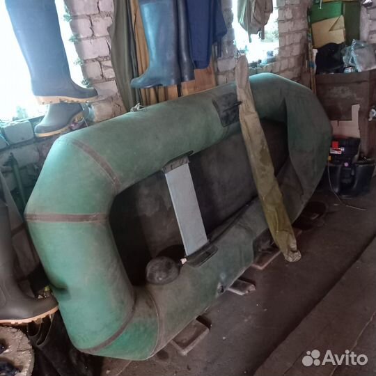 Лодка двухместная омега-2