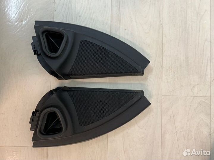 Накладка динамика левая Mercedes-Benz Ml164 W164