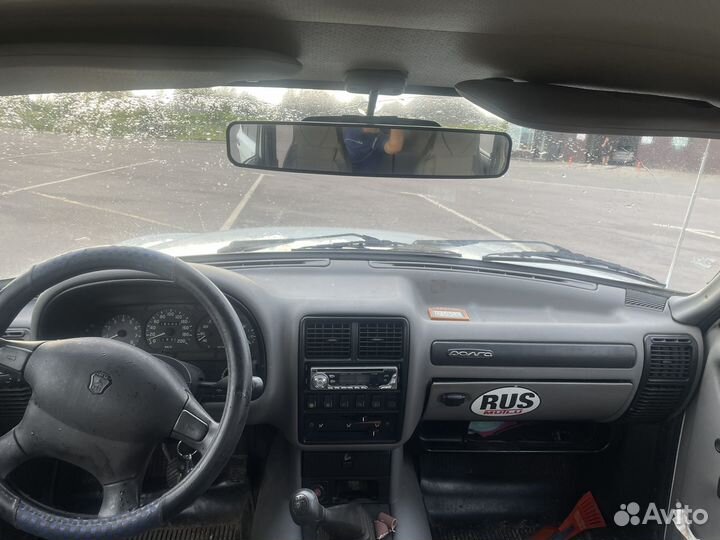 ГАЗ 3110 Волга 2.4 МТ, 2000, 80 000 км