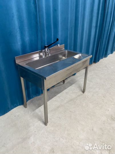 Мойка с рабочей поверхностью