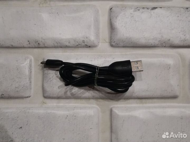 Кабель для зарядки телефона