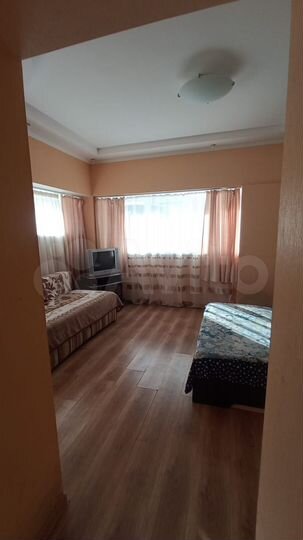 1-к. квартира, 32 м², 1/5 эт.
