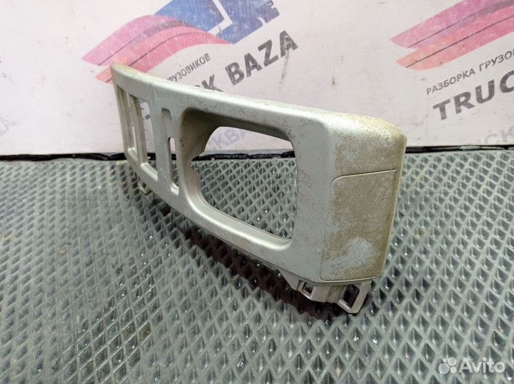 Рамка комбинации приборов