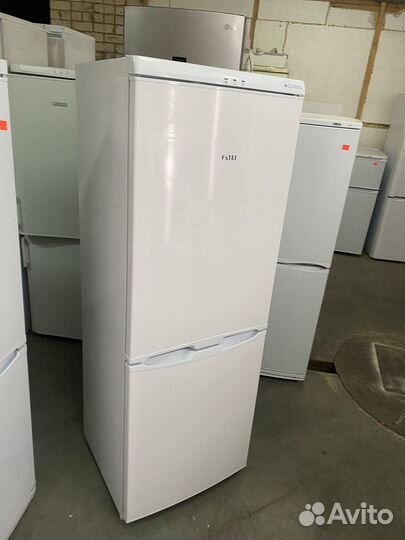 Холодильник Vestel (2.камеры)