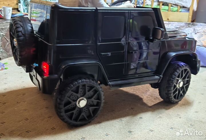 Детский электромобиль бу
