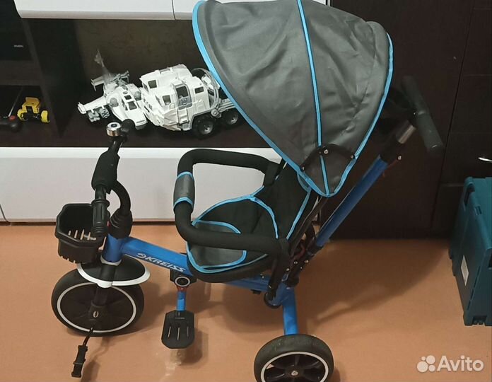 Детский велосипед с родительской ручкой