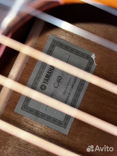 Гитара Yamaha C40