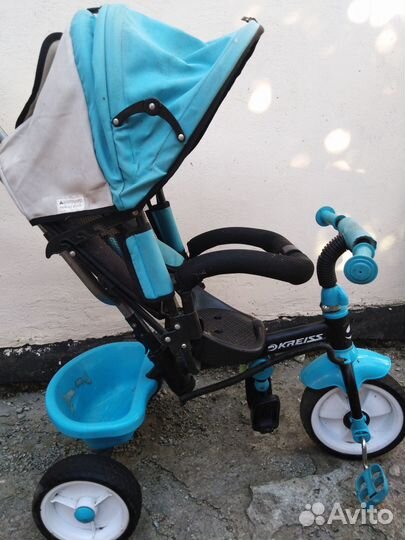 Детский велосипед трехколесный с ручкой