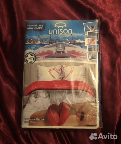 Постельное белье «Анджелина Джоли» 1,5 новое