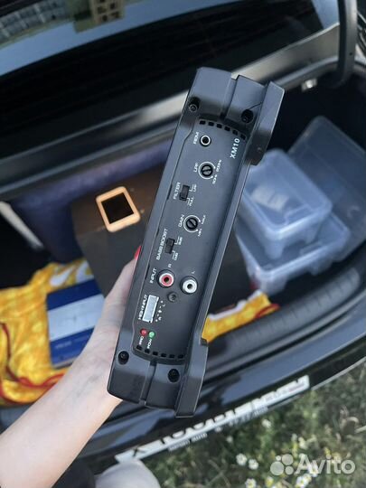 Автомобильный сабвуфер и усилители