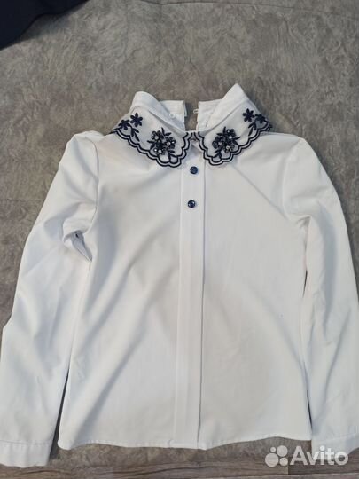 Блузка в школу с длинным рукавом