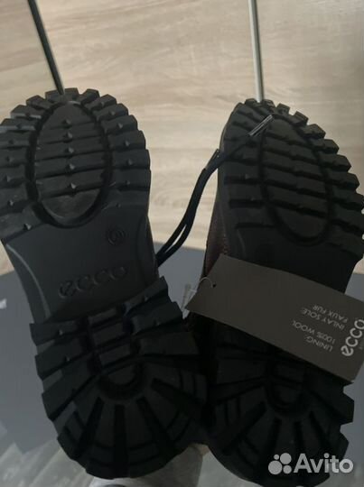 Новые ботинки Ecco
