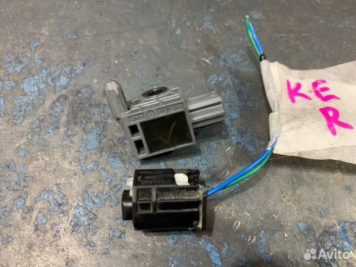 Датчик удара Mazda Cx-5 KE