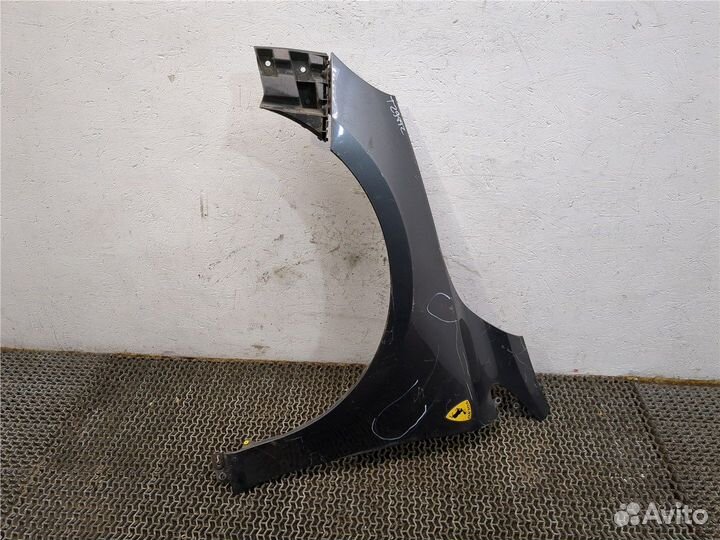 Крыло Volvo V40, 2013