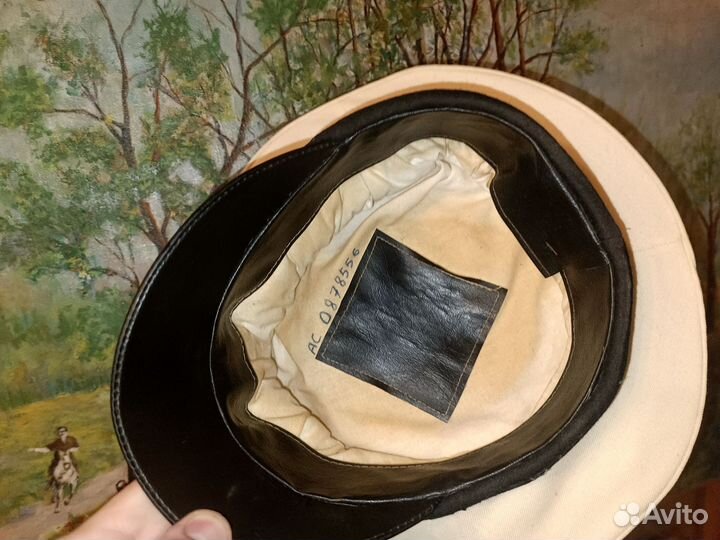 Фуражка белая