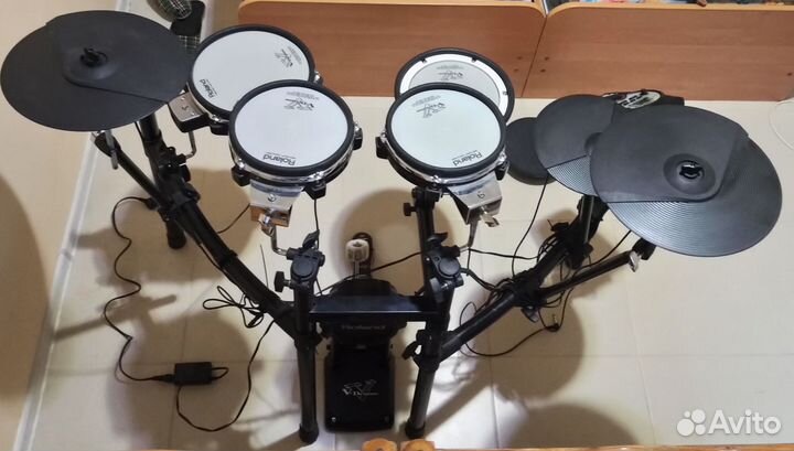 Roland Электронная ударная установка