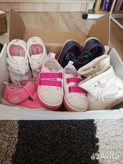 Обувь для девочки пакетом 23 24