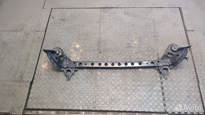 Балка под радиатор Cadillac XT4, 2019