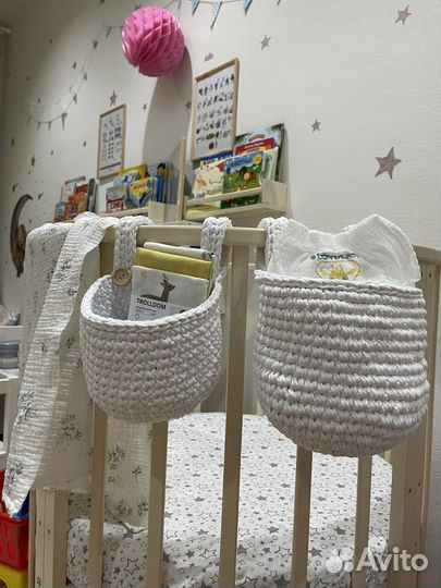 Вязаная корзина органайзер на кроватку В наличие