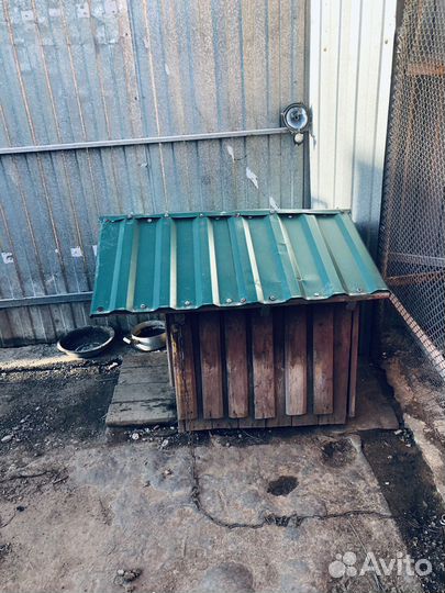 Будка для собаки (конура)