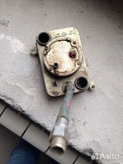 Часы автомобильные Газ 24