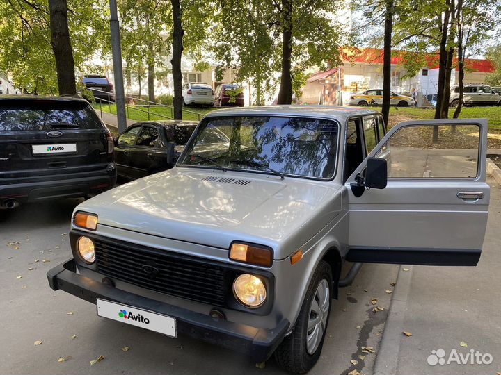 LADA 4x4 (Нива), 2011