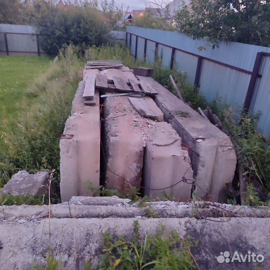 Стеновых панели