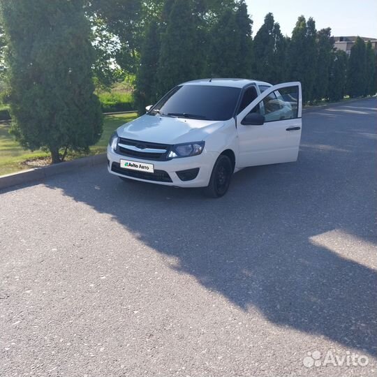 LADA Granta 1.6 МТ, 2017, 240 000 км