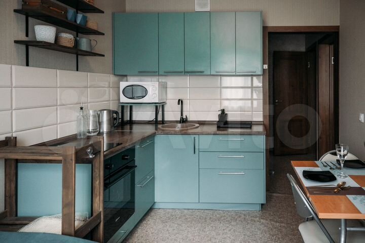 2-к. квартира, 50 м², 3/17 эт.