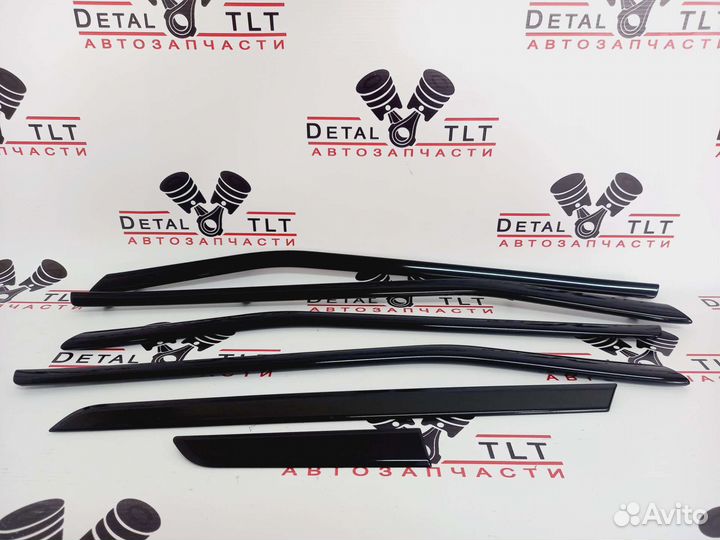 Молдинги салона дверей Веста (Черный глянец)