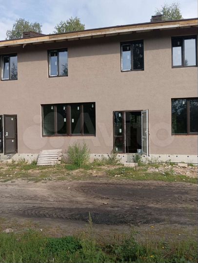 Таунхаус 120 м² на участке 4 сот.