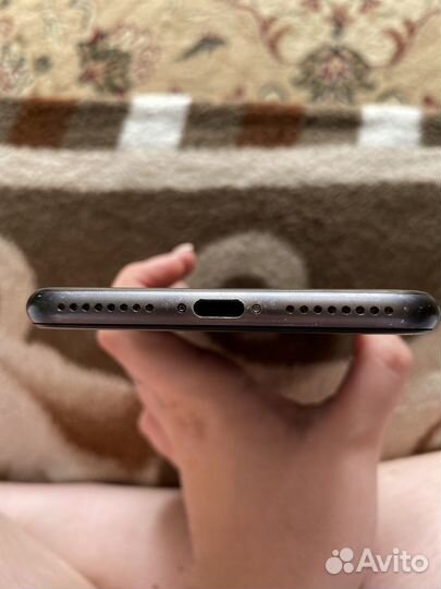 Телефон iPhone 8 plus 64 гб