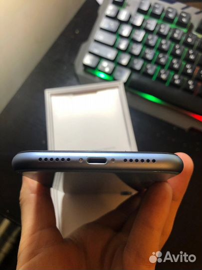 iPhone Xr, 128 ГБ