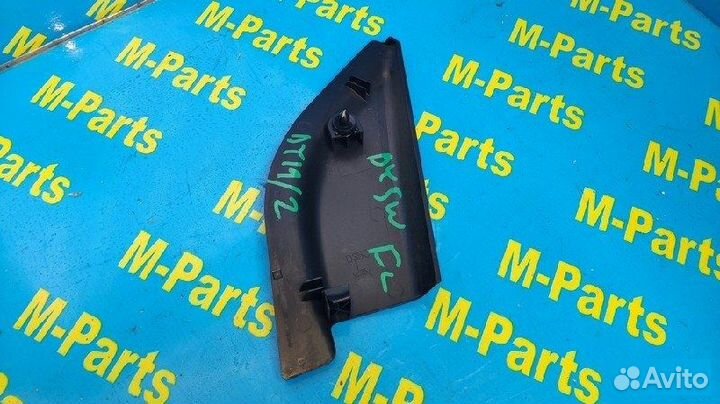 Треугольники зеркал передние левые Mazda Demio