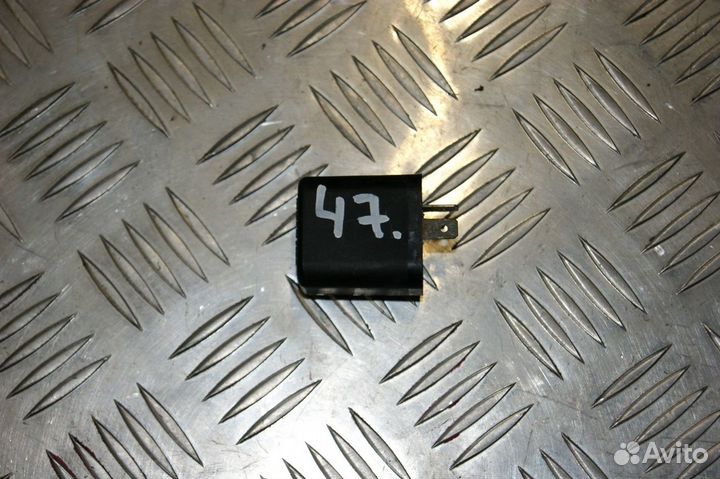 Реле поворотов Suzuki GSX-R250