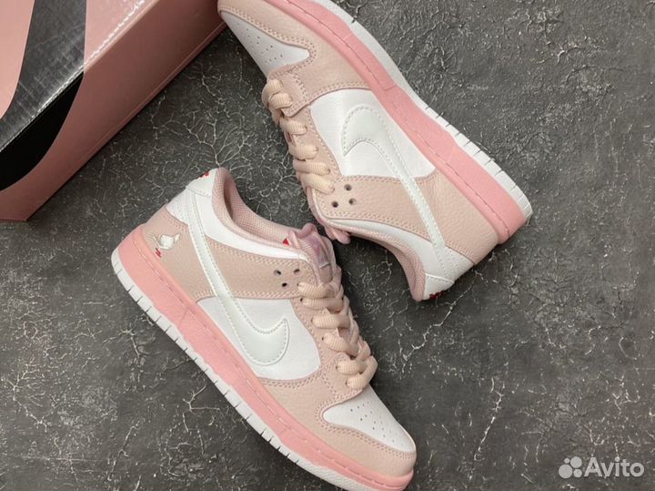 Nike Sb Dunk Low Pink Pigeon (розовые данки)