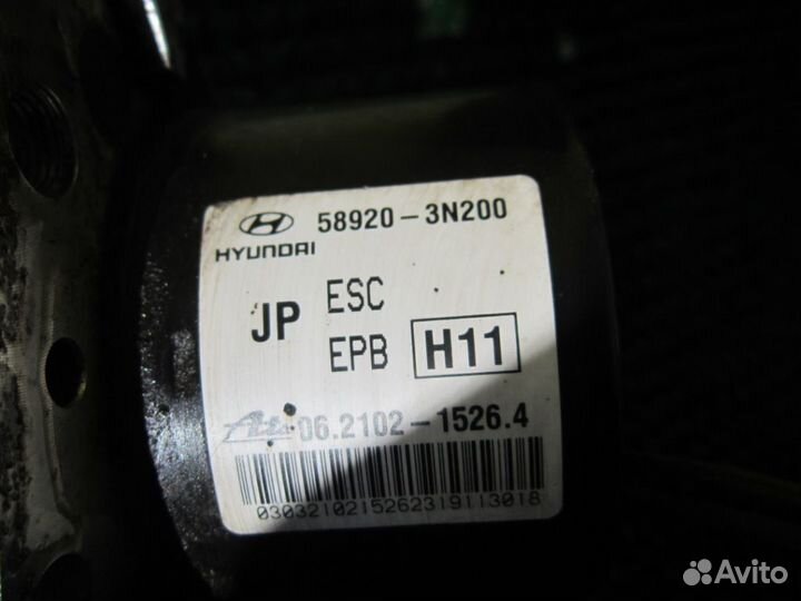 Hyundai genesis Блок управления ABS 2010