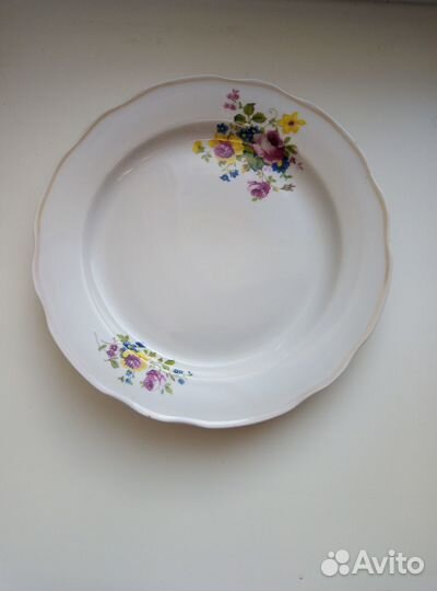 Тарелки,салатники