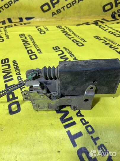 Замок передней левой двери Renault Logan