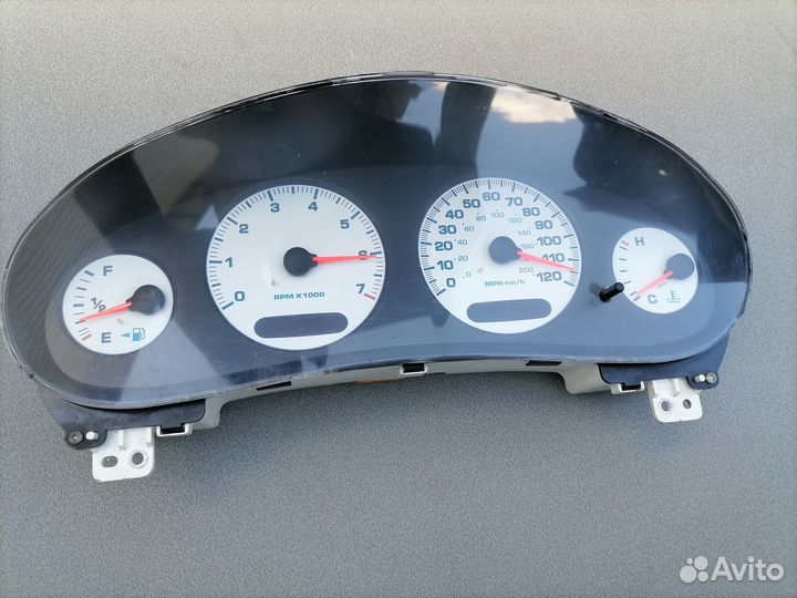 Приборная панель Dodge Intrepid 1992-2002