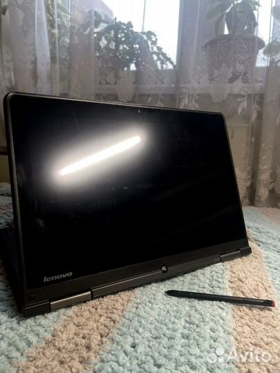 Ноутбук Lenovo thinkpad yoga