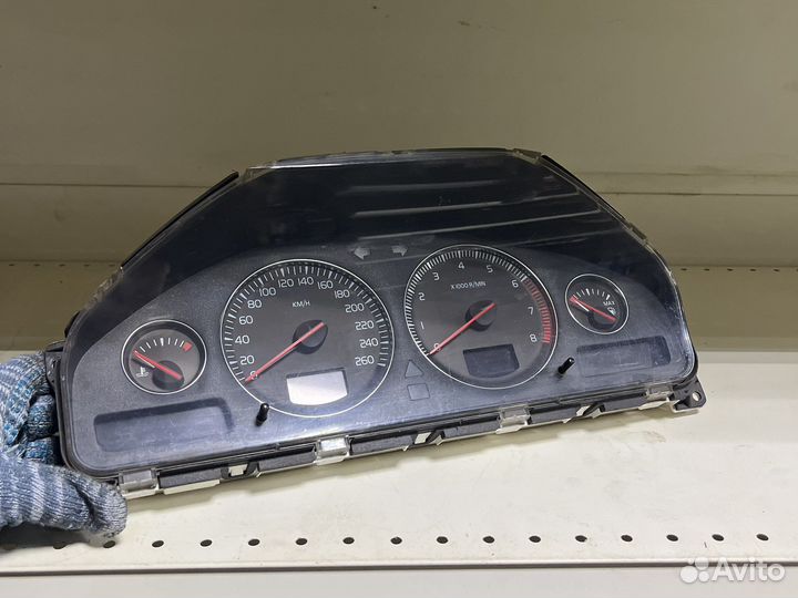 Панель приборов Volvo s80 98-06г