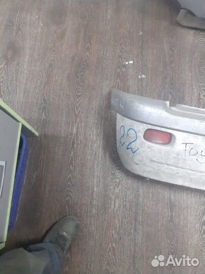 Бампер задний Toyota Raum