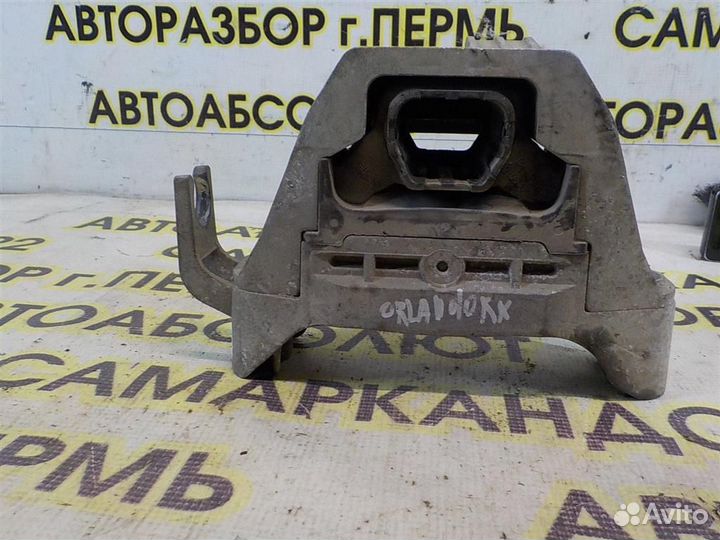 Опора двигателя правая Chevrolet Orlando 2011–2018