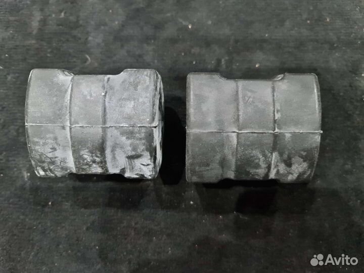 Втулка переднего стабилизатора BMW E34-E36